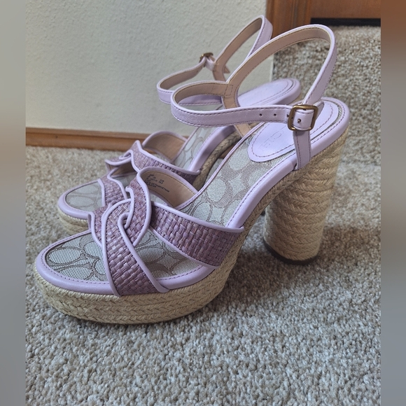 NWOT Coach Talina Lilac Platform Open Toe Ankle Buckle Sandal Size 9 - Picture 1 of 10